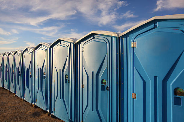 Best ADA-Compliant Portable Toilet Rental  in Winfield, IA